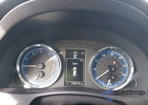 2017 Toyota Corolla Se z USA, uszkodzony, nr VIN 2T1BURHE4HC766543